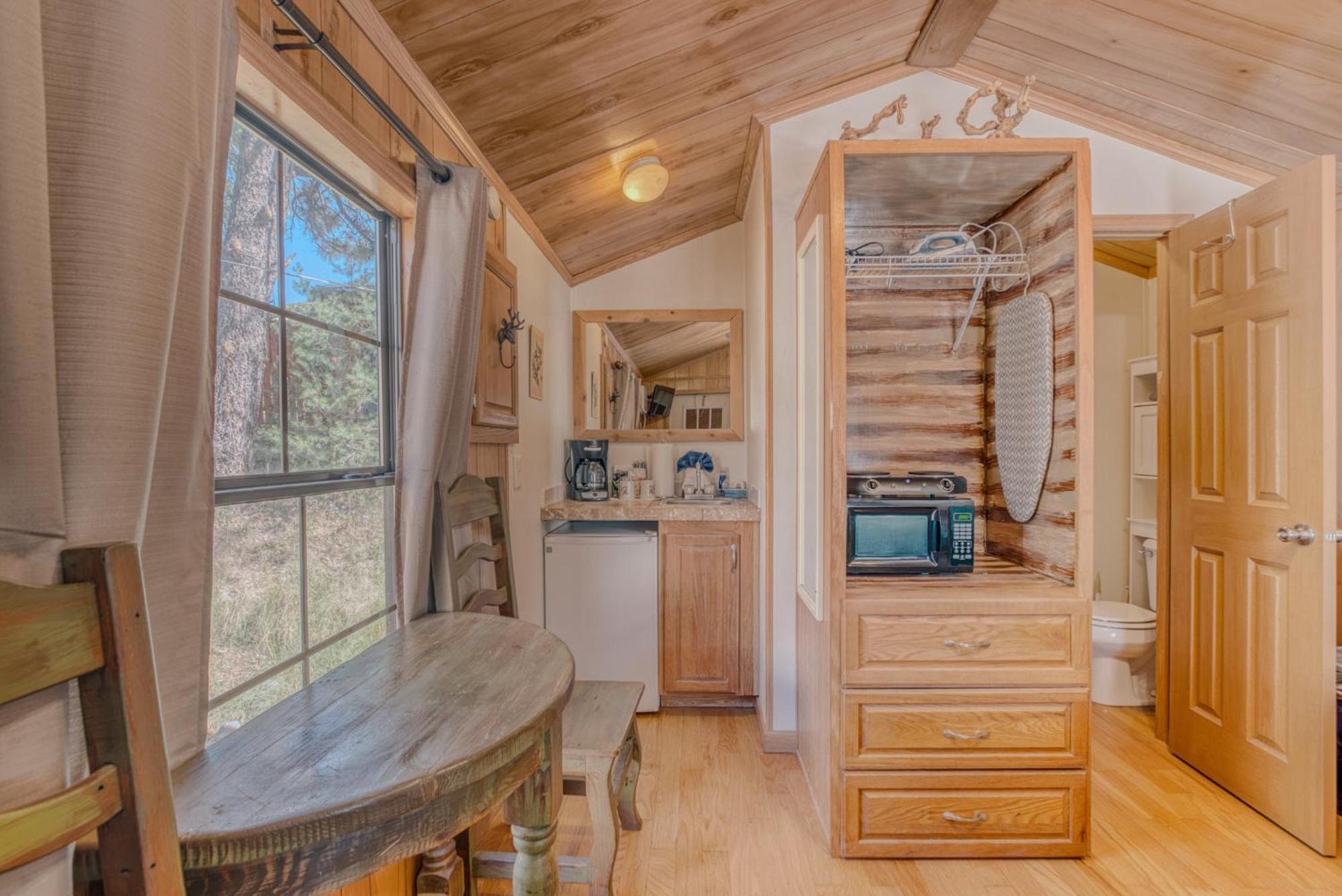 Enchanted Hideaway Cabins And Cottages Ruidoso Exterior photo