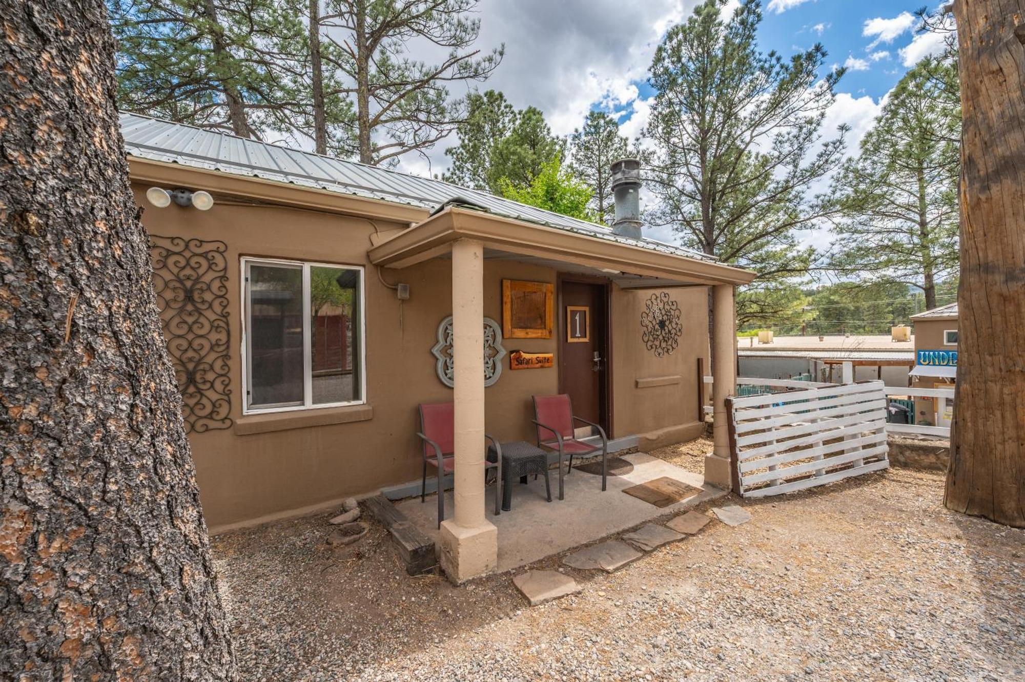 Enchanted Hideaway Cabins And Cottages Ruidoso Exterior photo
