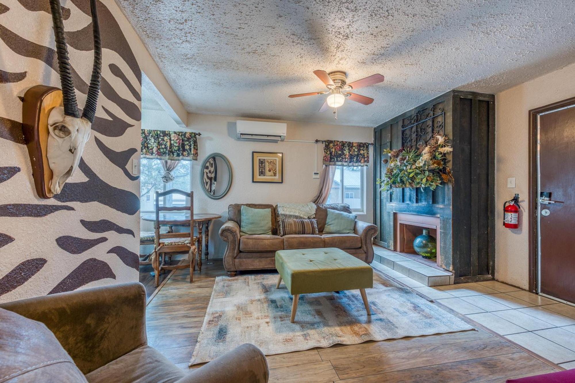 Enchanted Hideaway Cabins And Cottages Ruidoso Exterior photo